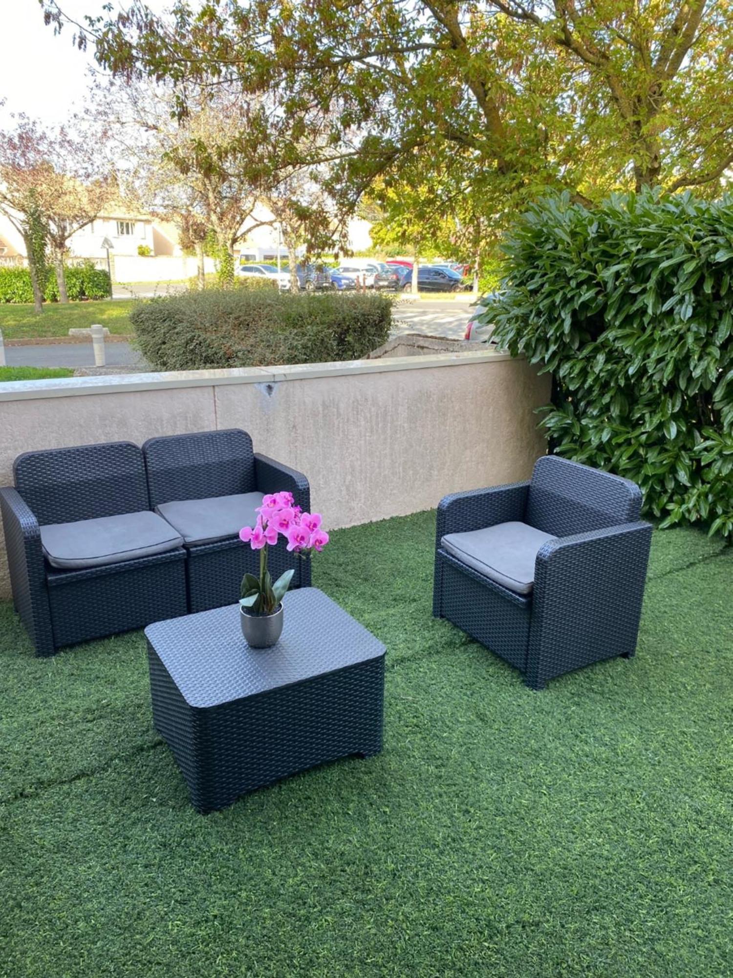 Logement Entier Chambre+Salon + Jardin & Terrasse Les Ulis Exterior foto
