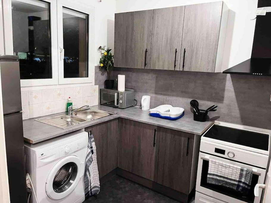 Logement Entier Chambre+Salon + Jardin & Terrasse Les Ulis Exterior foto